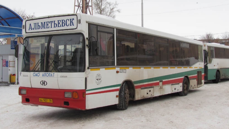 Автовокзал альметьевск телефон. АПОПАТ Альметьевск. Автовокзал Альметьевск. Автобус Альметьевск. Альметьевские автобусы.