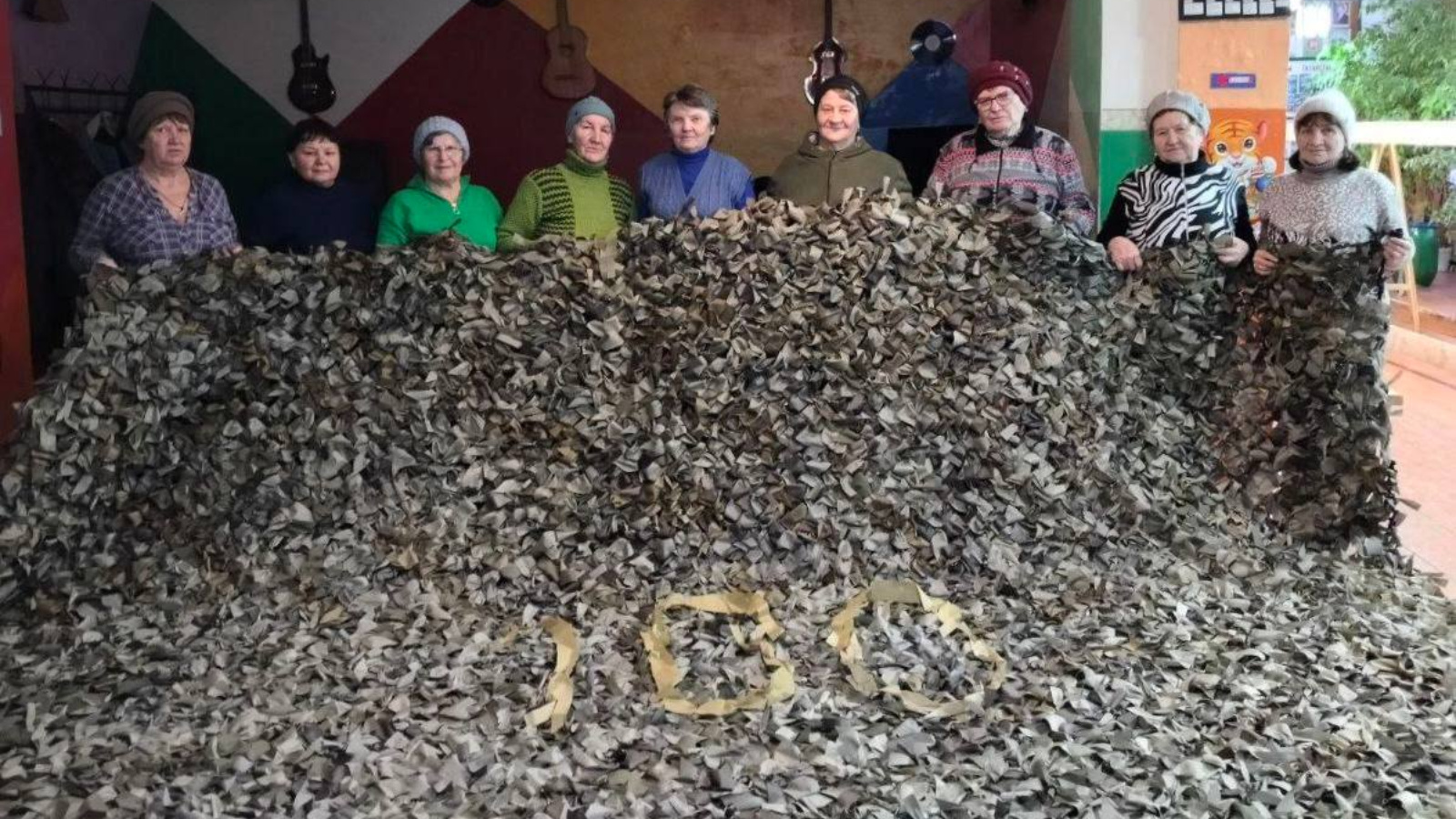 100 маскировочных сетей сплели волонтеры из Борискино за год!