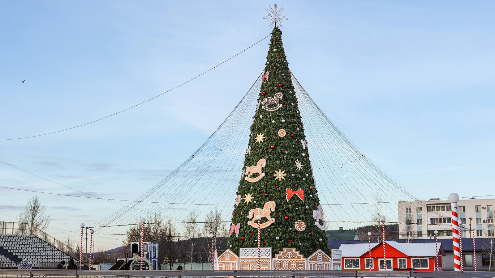 Открытие главной елки Альметьевска уже сегодня!